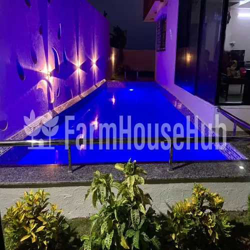 FH304 | Retreat Home's Image